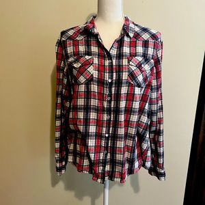 Women’s flannel shirt
